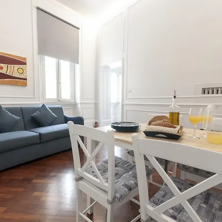 Apartment Your House @colosseum *