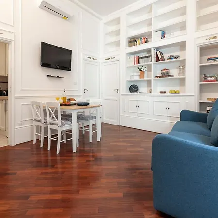 Apartment Your House @colosseum